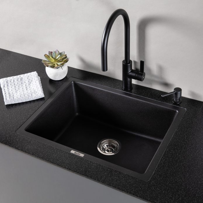 ברז מייבל שחור כיור מלכייט שחור סבוניה אפרודיטה 4 1 695x695 1