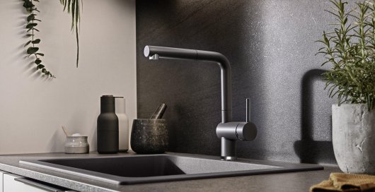 LINUS_S_SG_rockgrey_518813_webx2_C_4c_7_Web PPT JPG_72dpi_99153 scaled 530x272 1