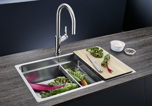 01238515_C_Web PPT JPG_72dpi_6934 530x370 1